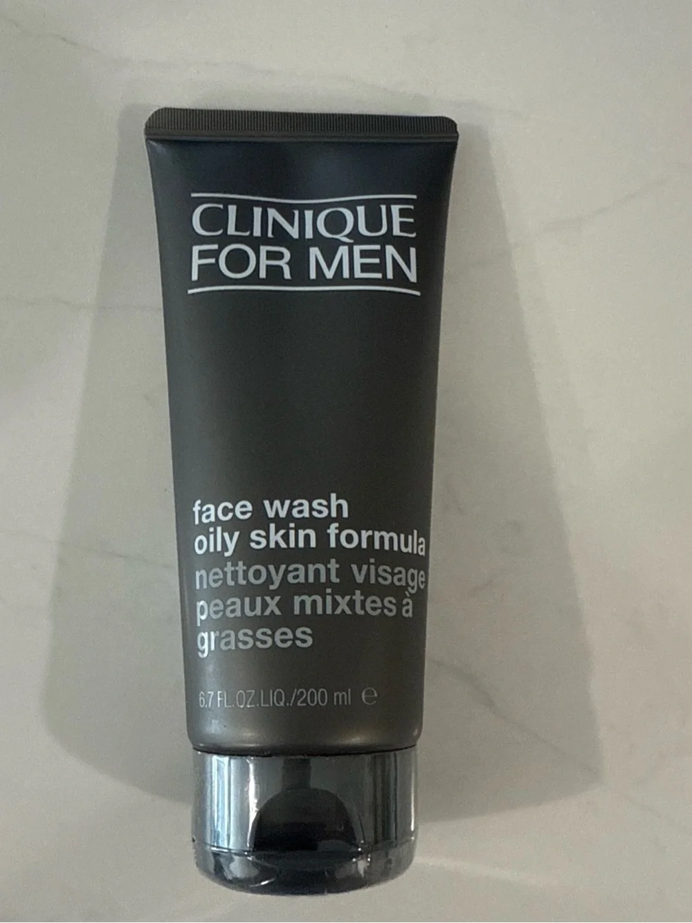 Clinique For Men Face Wash Tube - Black